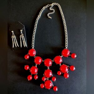 RED AND SILVER STATEMENT NECKLACE WITH SILVER EARRINGS